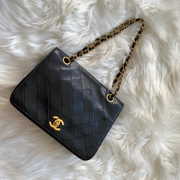 Authentic vintage Chanel lamp skin timeless chain bag - Picture 2 of 16